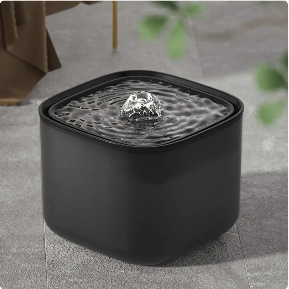 AquaFeed 3L automatic pet water dispenser in black with fountain feature
